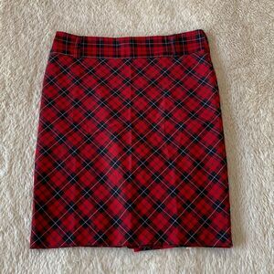 The clothing company red and black plaid pencil skirt size Medium